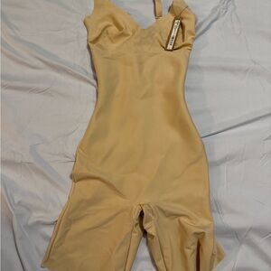 SKIMS Shapewear Bodysuit